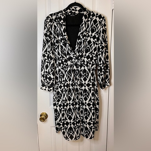 Black and white‎ geometric pattern dress